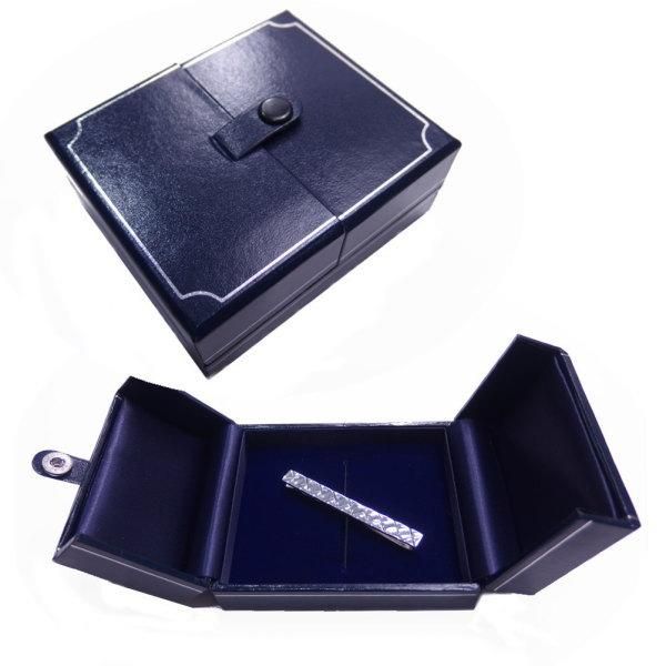 シルバー×格子模様のタイピン(ネクタイピン)