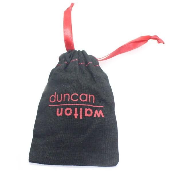 【Duncan Walton】NORSE・珊瑚等3種類の天然石・赤のブレスレット(ブレスレット)