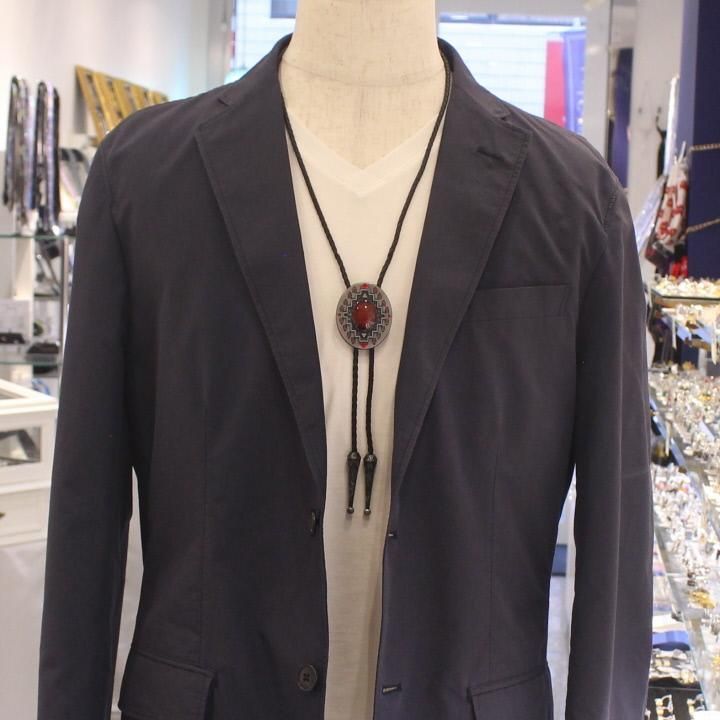 ループタイ・シルバー×レッド(ポーラー・タイ)