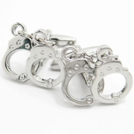 逮捕しちゃうぞ?!手錠のカフス(カフリンクス/カフスボタン)
