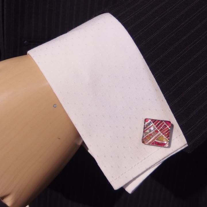ThaiVetro ラメ モザイク 赤 オレンジ ガラス製 カフス カフスボタン カフリンクス