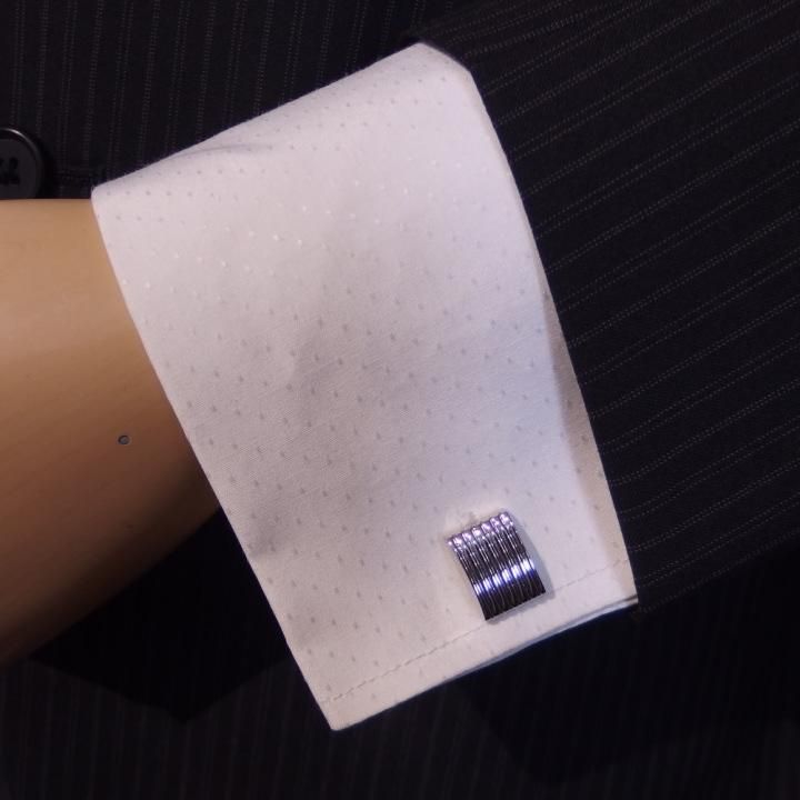 カーブ ストライプ ライン が輝くカフス シンプル カフリンクス カフスボタン