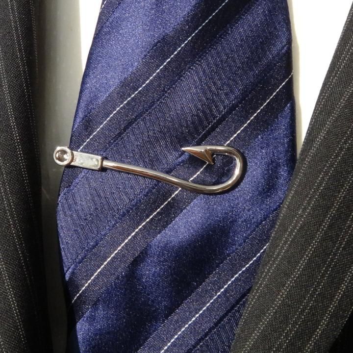 釣り具 釣針 釣り好きさんに シルバー タイピン ネクタイピン
