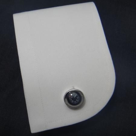 くるくる回るコンパス・黒のカフス(カフリンクス/カフスボタン)