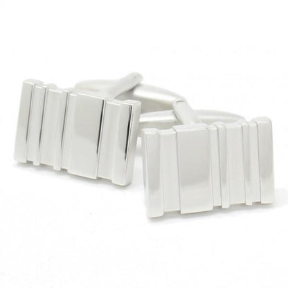 さり気なさにソソられる・セクシーでシンプルなカフス(カフリンクス/カフスボタン)