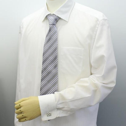 ウェーブのカッティングが美しいマットシルバーのカフス(カフリンクス/カフスボタン)