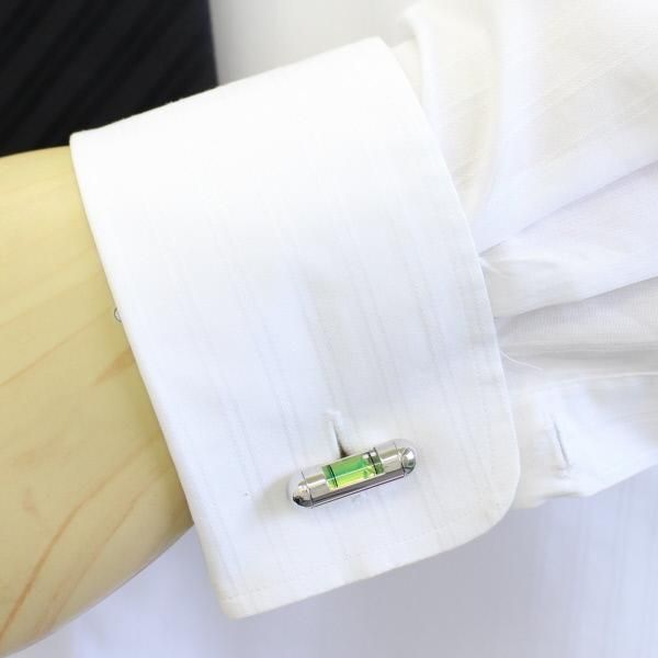 全3色機能付き・気泡がユラユラ水平器のカフス・タイピンセット(シルバー×イエロー)