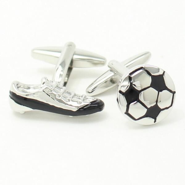 スパイクとボールのサッカーカフス・タイピンセット