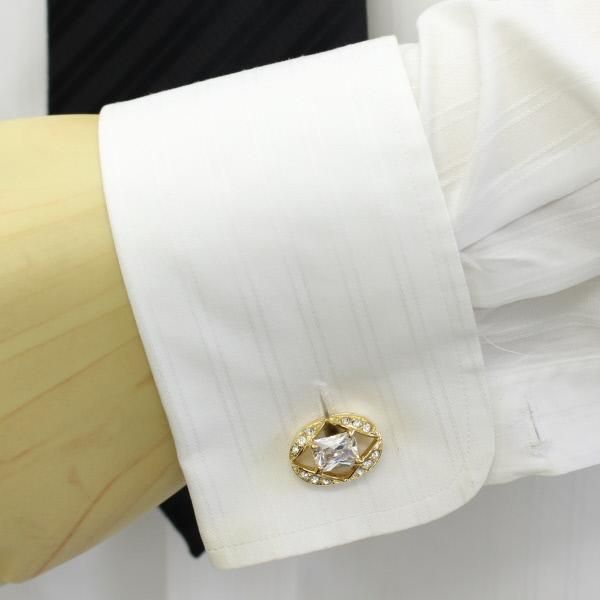 オーバル・ゴールドとクリアストーンが華麗なカフス(カフリンクス/カフスボタン)