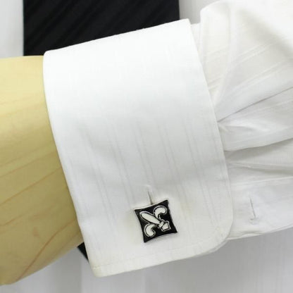 フルールドリス・ブラック×ホワイト・スクエアカフス(カフリンクス/カフスボタン)