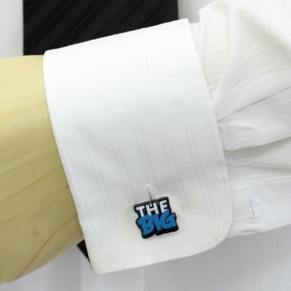 あなたの思いを込めて「THE BIG」の文字カフス(カフリンクス/カフスボタン)