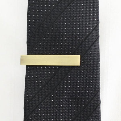 シンプルisベスト・お洒落なマットゴールドのタイピン(ネクタイピン)