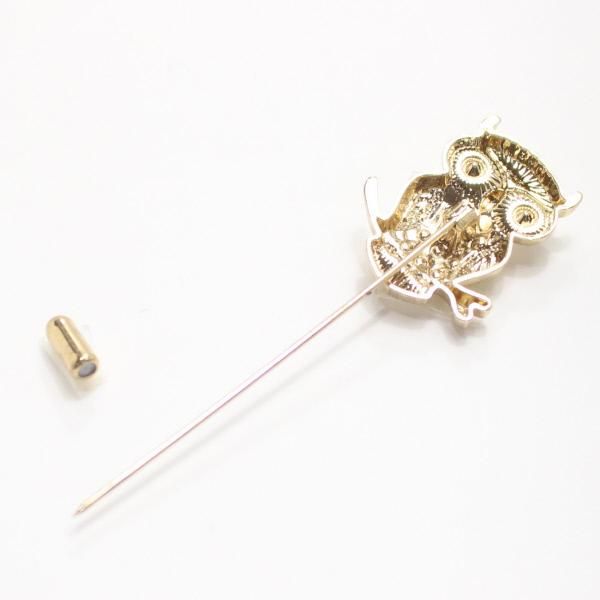 キョトンとキュートなふくろう・ゴールドのラペルピン(ピンブローチ)