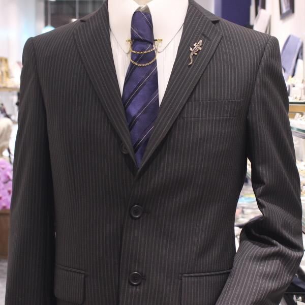 トカゲ・アンティークゴールドのラペルピン・ブローチ