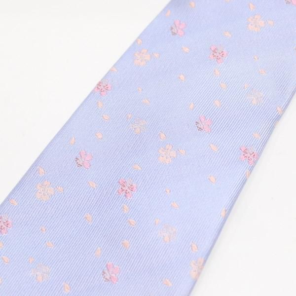 【富士桜工房】水色・桜吹雪・日本製シルクジャカードの和風ネクタイ