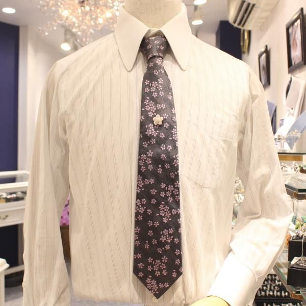 【富士桜工房】鼠・桜花・日本製シルクジャカードの和風ネクタイ