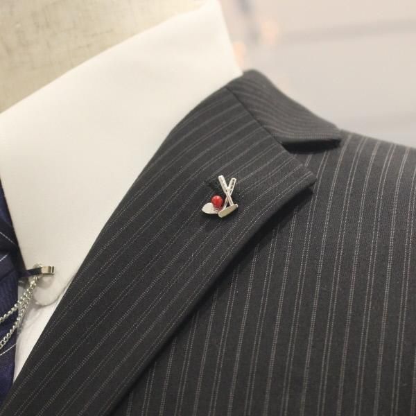 ゴルフクラブ・ボール・コーラルのタイタック(ピンブローチ)