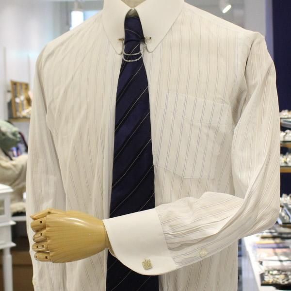 スクエア・ドット・ゴールドのカフス(カフリンクス/カフスボタン)