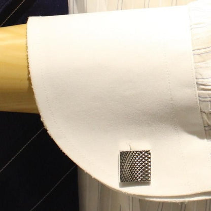 ダイヤ柄・ウェーブデザイン・シルバーのカフス(カフリンクス/カフスボタン)