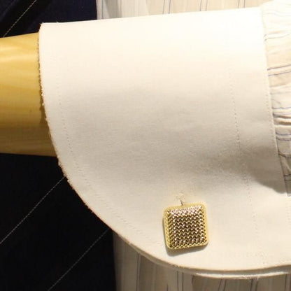スクエア・シンプルデザイン・ゴールドのカフス(カフリンクス/カフスボタン)