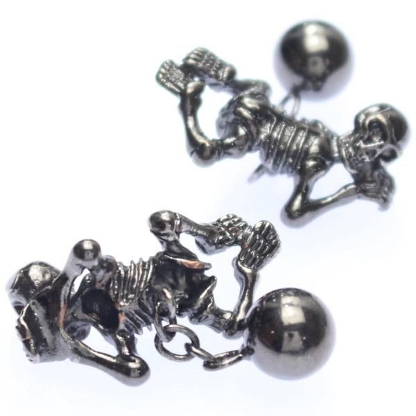 ガンメタリック・寝そべりガイコツのカフス(カフリンクス/カフスボタン)