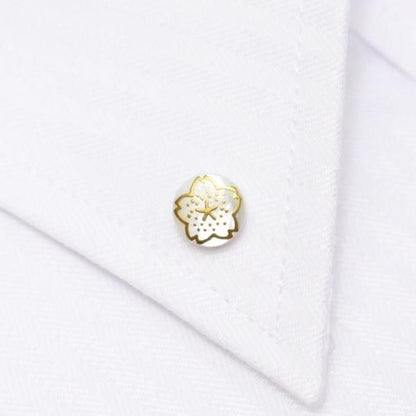 【Mt. ARTIGIANO】桜・白蝶貝のボタンダウンピアス