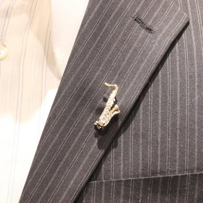 ゴールド・キラキラサックスのラペルピン・ブローチ