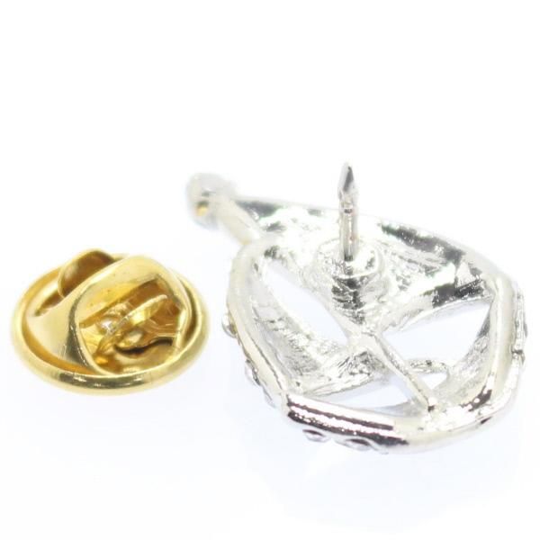 シルバー・ヨット・ラインストーンのラペルピン・ブローチ