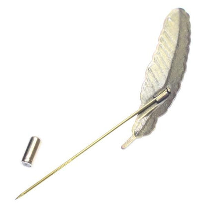 フェザー・羽根モチーフ・アンティークゴールドのラペルピン(ピンブローチ)