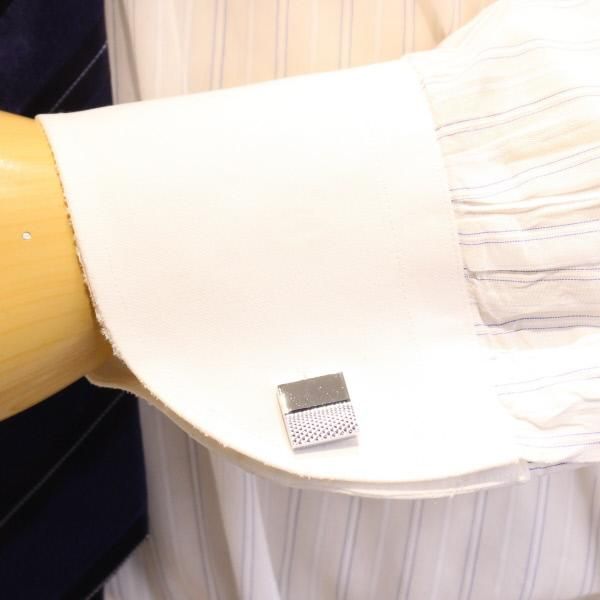 シルバー・スクエア・ハーフデザインのカフス(カフリンクス/カフスボタン)