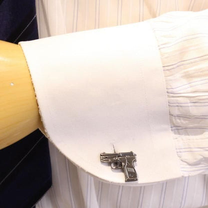 ガンメタリック・ピストルのカフス(カフリンクス/カフスボタン)