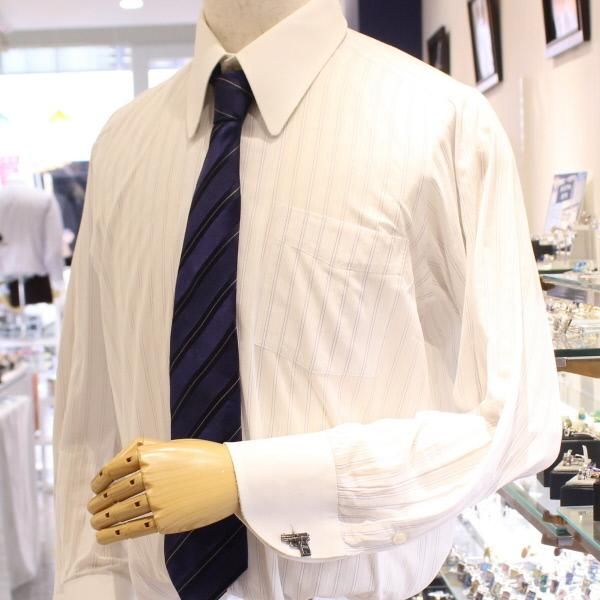 ガンメタリック・ピストルのカフス(カフリンクス/カフスボタン)