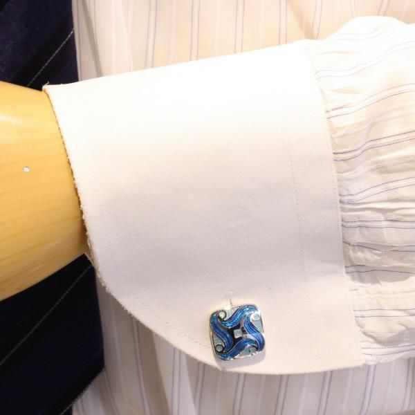 そよ風の様な爽やかさ・ブルー・ウェーブデザインのカフス(カフリンクス/カフスボタン)