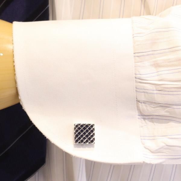 シルバー・スクエア・ダイヤ柄のカフス(カフリンクス/カフスボタン)