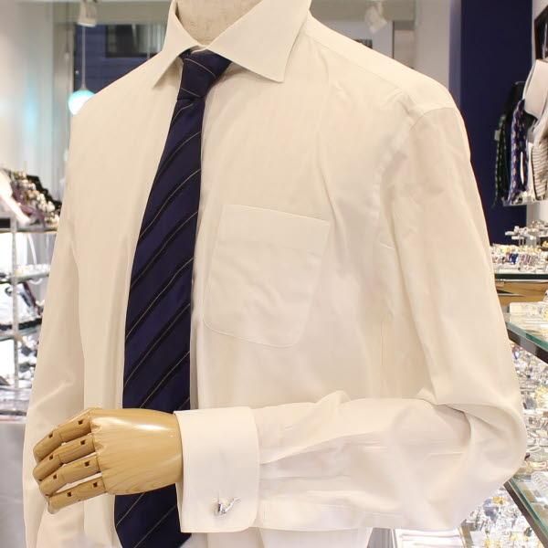 ストーンが輝くシルバーパイプのカフス(カフリンクス/カフスボタン)