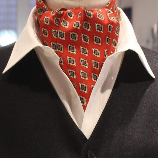 フラワーダイヤ小紋柄レッド・アスコットタイ