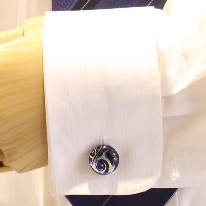 【ThaiVetro】ブルー・炎のデザインのガラス製カフス(カフスボタン/カフリンクス)