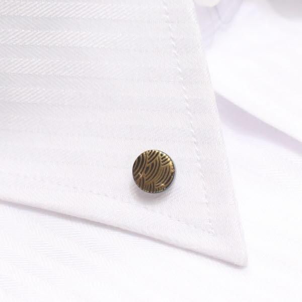 【受注生産品】【Mt. ARTIGIANO】波・黒蝶貝のボタンダウンピアス