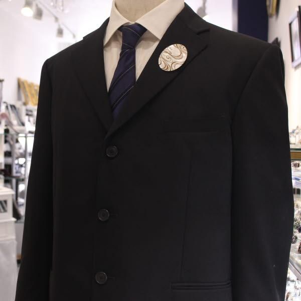 【受注生産品】【Mt. ARTIGIANO】流水蒔絵・白蝶貝ブローチ(ブローチ)