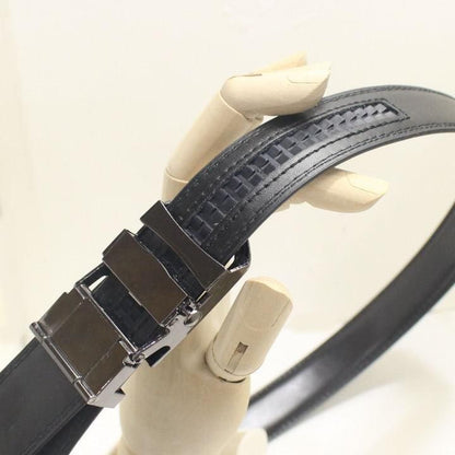 無段階調整 ベルト ビジネス メンズ 快適 オートロック オートバックル 牛革 穴なし 30mm