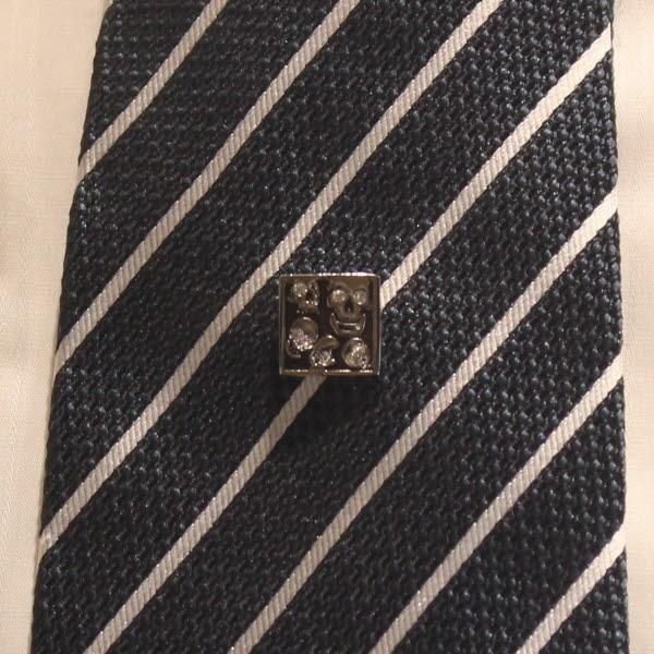 全2色 ドクロ 髑髏 スカル Skull タイタック ピンブローチ