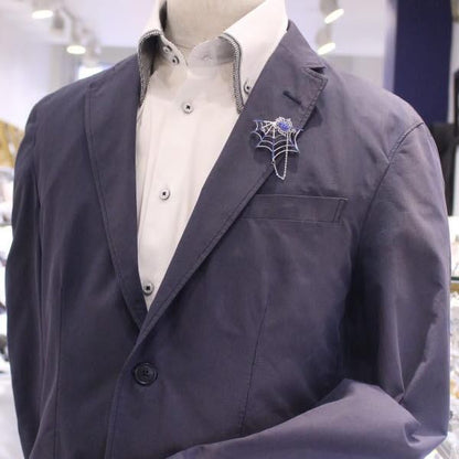 ブルー 青 スパイダー 蜘蛛 ラペルブローチ ラペルピン