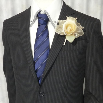 全3色 メンズコサージュ パールも揺れるロールフラワー 表彰式や主役の日に コサージュ メンズ