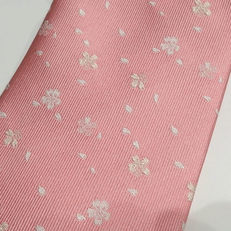 【富士桜工房】朱鷺色 桜吹雪 日本製 シルクジャカード 和風ネクタイ