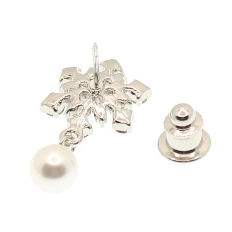 雪の結晶 パール風玉 クリスマス Xmas 雪 結晶 シルバーカラー ラペルピン ピンブローチ ブローチ