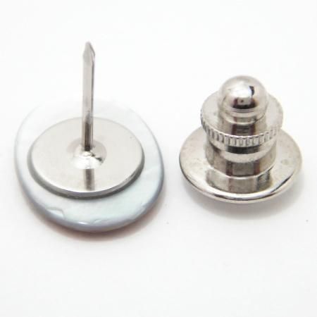 メロン・黒蝶貝と金・タイタック(ピンブローチ)