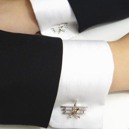 ゴールドがポイントのプロペラ機のカフス(カフリンクス/カフスボタン)