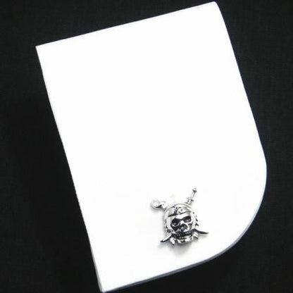 パイレーツ!ナイフとスカルのカフス(カフリンクス/カフスボタン)