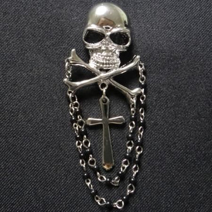 ラペルピン・ブラックスカルのラペルブローチ