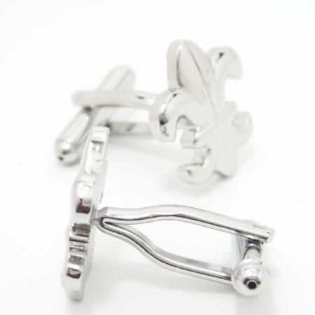 全2色・ユリのカフス(カフリンクス/カフスボタン)